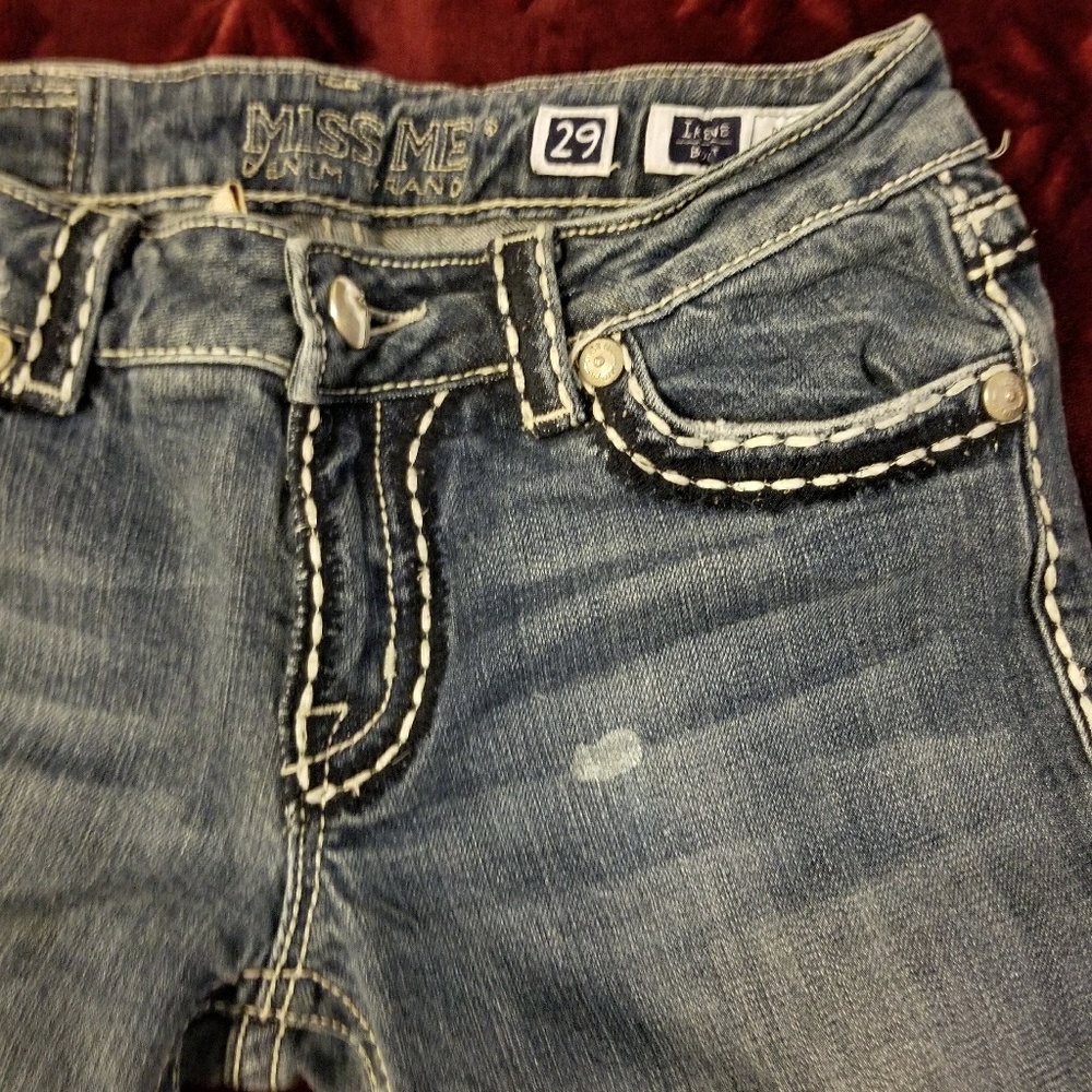 Miss Me capris size 29